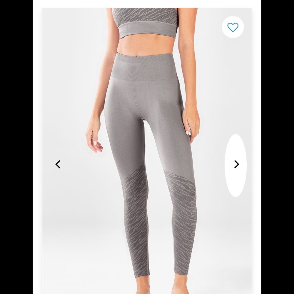 NWT Fabletics leggings